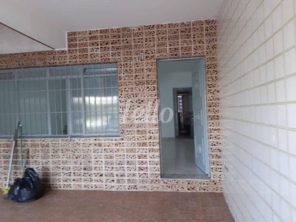 FACHADA de Casa à venda, sobrado com 120 m², 3 quartos e 2 vagas em Vila Prudente - São Paulo