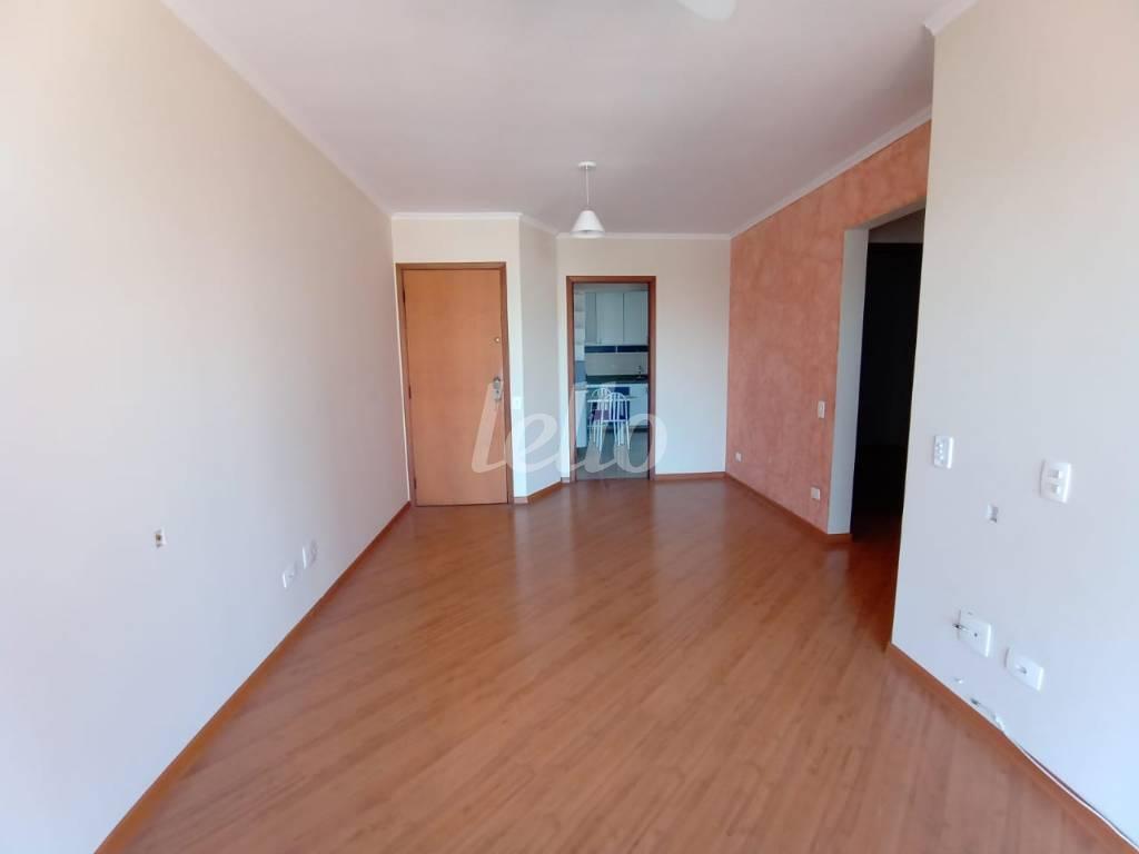 SALA AMBIENTES de Apartamento à venda, Padrão com 67 m², 2 quartos e 2 vagas em Vila Gumercindo - São Paulo