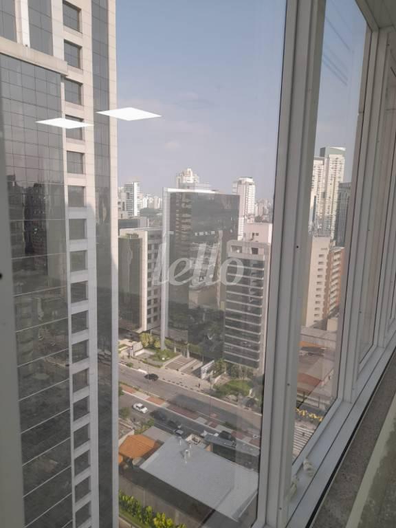 VISTA DA SALA de Sala / Conjunto para alugar, Padrão com 282 m², e 9 vagas em Vila Olímpia - São Paulo