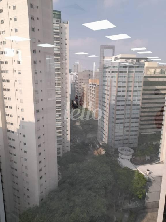 VISTA DA SALA de Sala / Conjunto para alugar, Padrão com 282 m², e 9 vagas em Vila Olímpia - São Paulo
