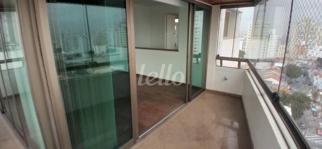 VARANDA de Apartamento à venda, Padrão com 180 m², 3 quartos e 3 vagas em Mooca - São Paulo