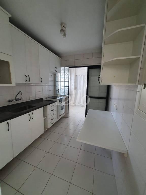 COZINHA de Apartamento à venda, Padrão com 86 m², 3 quartos e 2 vagas em Vila Gumercindo - São Paulo