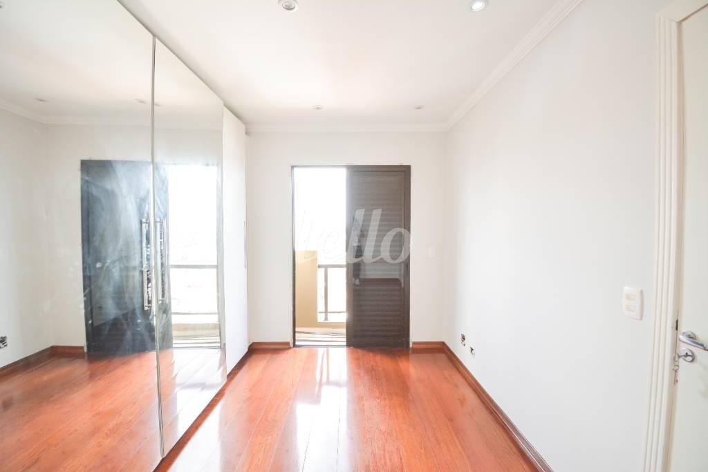 QUARTO 1 de Apartamento à venda, Padrão com 130 m², 2 quartos e 2 vagas em Vila Galvão - Guarulhos