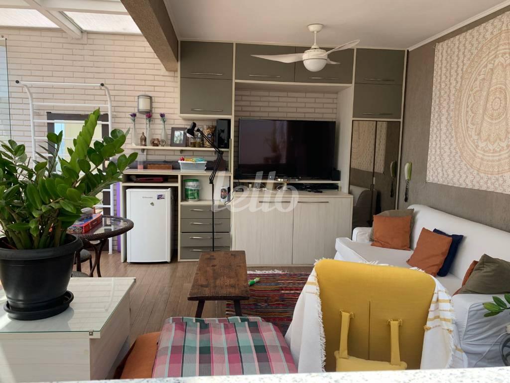 SALA DOIS AMBIENTES - COBERTURA de Apartamento à venda, cobertura - Padrão com 140 m², 2 quartos e 2 vagas em Vila Mariana - São Paulo
