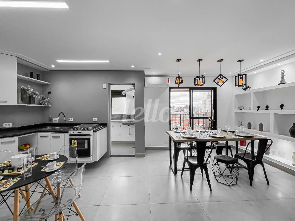 SALA de Apartamento à venda, Padrão com 90 m², 3 quartos e 3 vagas em Vila Paiva - São Paulo