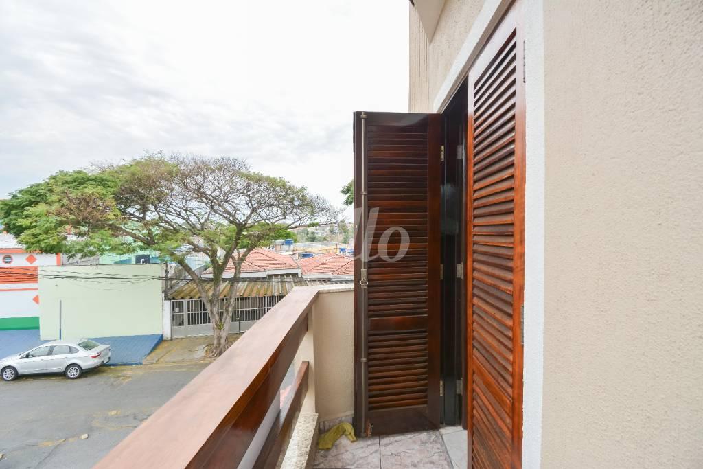 SUÍTE 1 - SACADA (2) de Casa à venda, sobrado com 164 m², 3 quartos e 3 vagas em Jardim Vila Galvão - Guarulhos