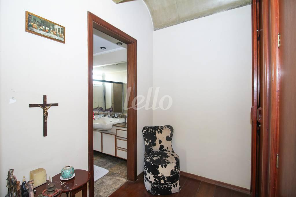 SUÍTE 3 de Apartamento à venda, Padrão com 332 m², 4 quartos e 4 vagas em Vila Cordeiro - São Paulo