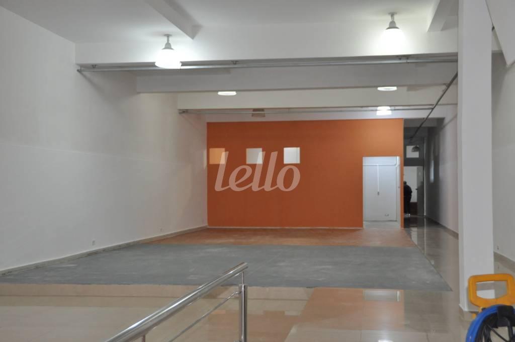 SALÃO de Prédio Comercial à venda, Monousuário com 521 m², e em Belenzinho - São Paulo