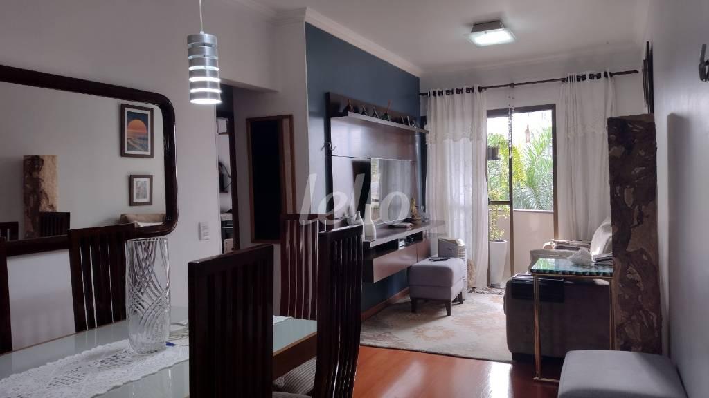 SALA DOIS AMBIENTES de Apartamento à venda, Padrão com 76 m², 3 quartos e 1 vaga em Mooca - São Paulo