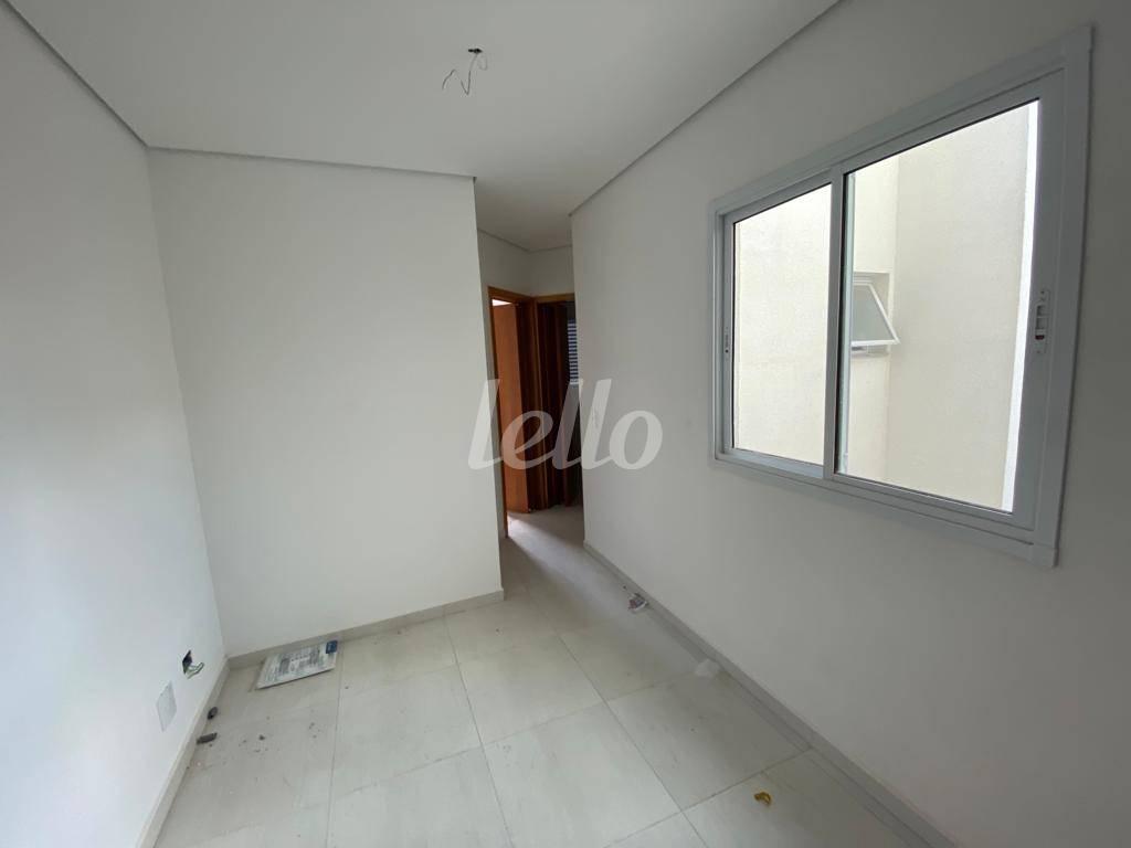 SALA de Apartamento à venda, cobertura - Padrão com 76 m², 2 quartos e 1 vaga em Vila Scarpelli - Santo André