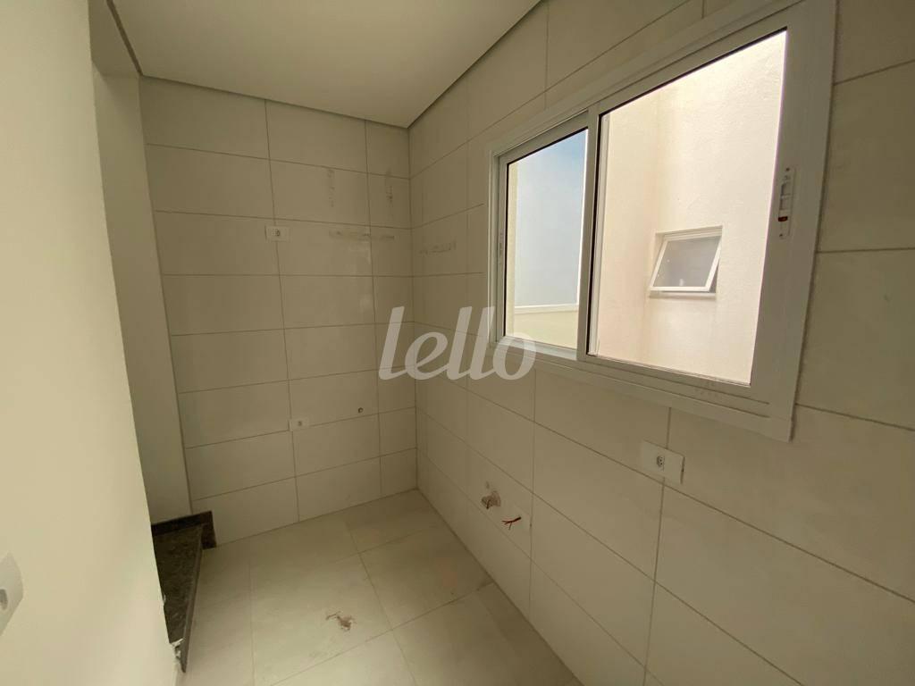 COZINHA de Apartamento à venda, cobertura - Padrão com 76 m², 2 quartos e 1 vaga em Vila Scarpelli - Santo André