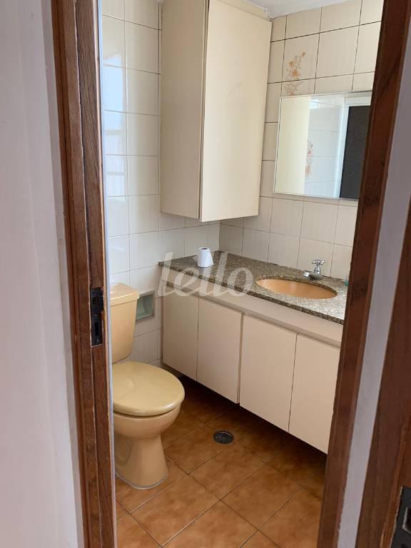 BANHEIRO SOCIAL de Apartamento à venda, Padrão com 67 m², 3 quartos e 1 vaga em Jardim da Saúde - São Paulo