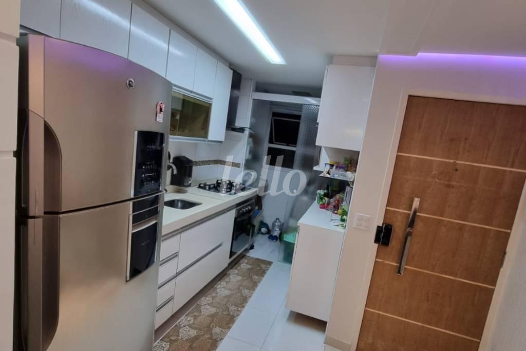 COZINHA de Apartamento à venda, Padrão com 60 m², 3 quartos e 1 vaga em Parque Bandeirante - Santo André
