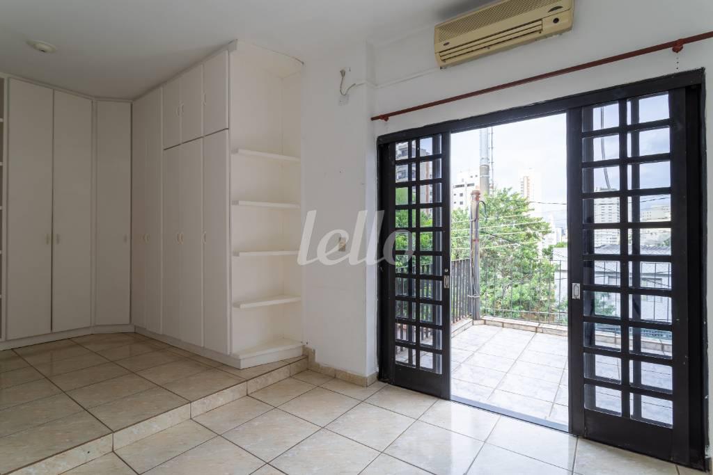 SUÍTE 1 de Casa à venda, sobrado com 228 m², 4 quartos e 2 vagas em Paraíso - São Paulo