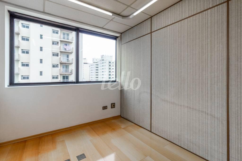 SALA de Sala / Conjunto para alugar, Padrão com 40 m², e em Pinheiros - São Paulo
