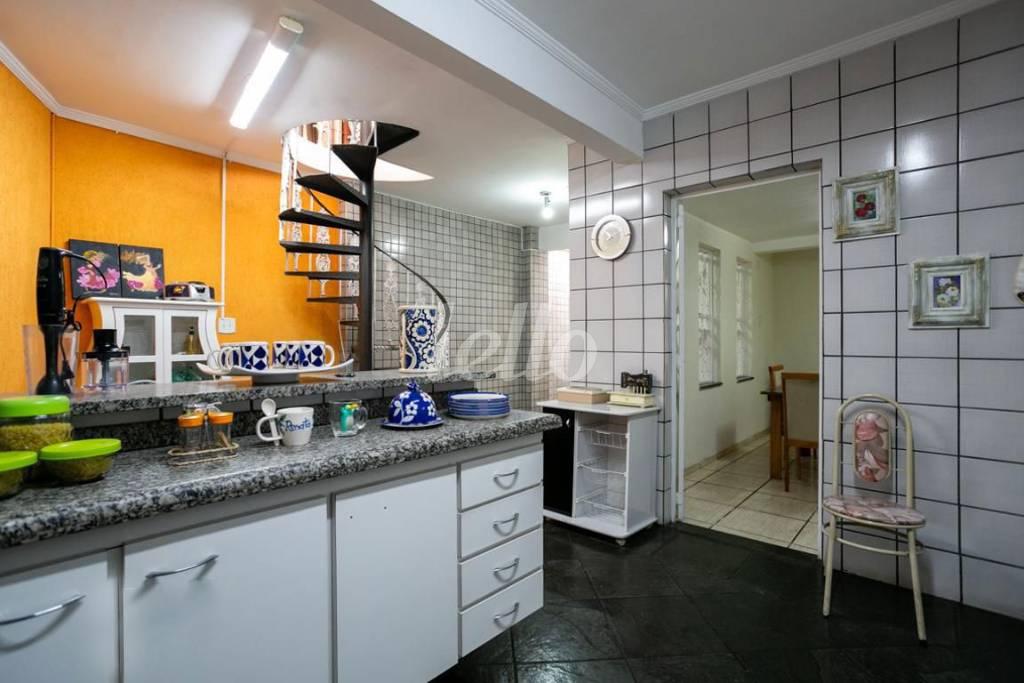 COPA COZINHA de Casa à venda, sobrado com 220 m², 3 quartos e 2 vagas em Jardim São Paulo - São Paulo