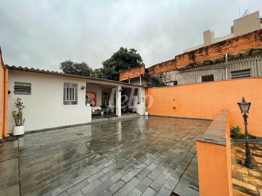 33 AREA SALAO DE FESTAS de Casa à venda, sobrado com 180 m², 3 quartos e 2 vagas em Santana - São Paulo