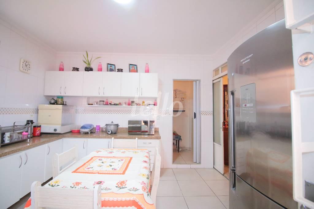 24 COZINHA de Casa à venda, sobrado com 180 m², 3 quartos e 2 vagas em Santana - São Paulo