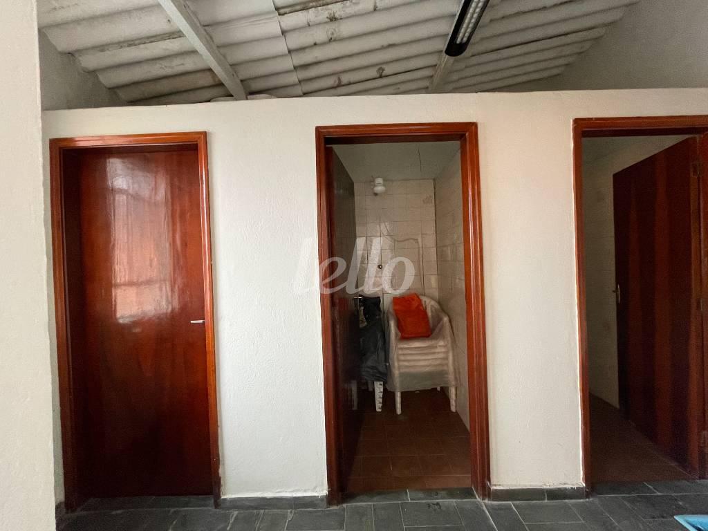 28 BANHEIROS de Casa à venda, sobrado com 180 m², 3 quartos e 2 vagas em Santana - São Paulo