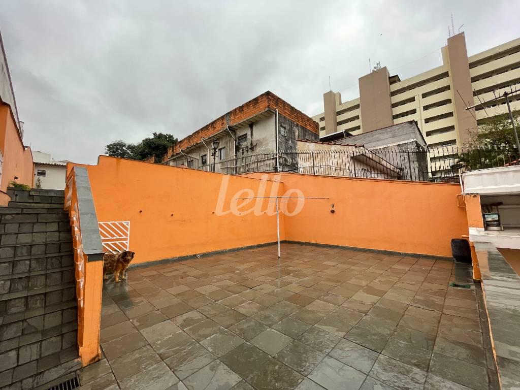 41 QUINTAL de Casa à venda, sobrado com 180 m², 3 quartos e 2 vagas em Santana - São Paulo