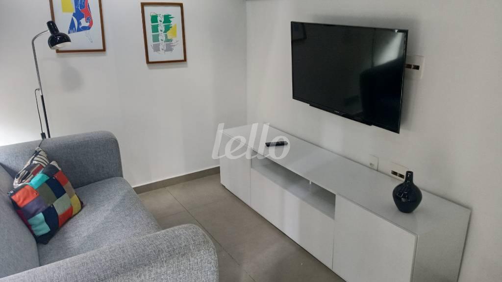 SALA DE TV de Apartamento à venda, Padrão com 42 m², 1 quarto e 1 vaga em Vila Olímpia - São Paulo