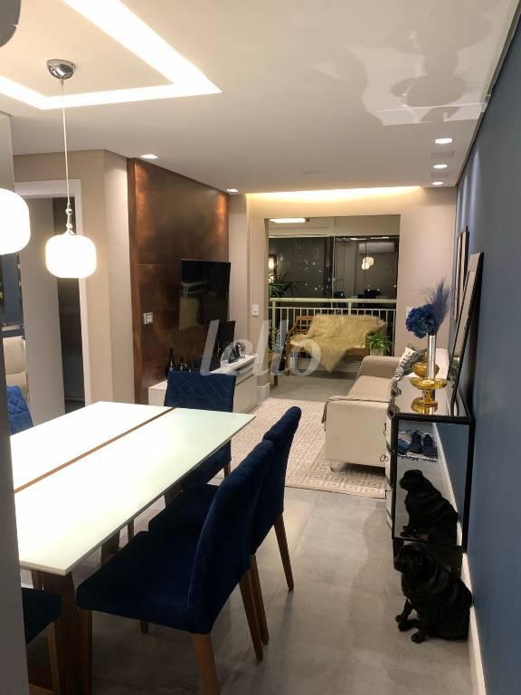 SALA DOIS AMBIENTES de Apartamento à venda, Padrão com 68 m², 2 quartos e 1 vaga em Tatuapé - São Paulo