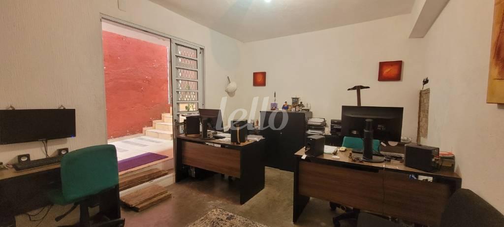 ESCRITÓRIO de Casa à venda, térrea com 251 m², 3 quartos e 3 vagas em Mooca - São Paulo