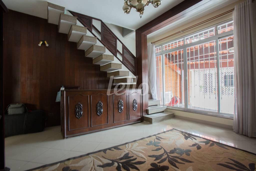 SALA de Casa para alugar, sobrado com 170 m², 3 quartos e 2 vagas em Vila Prudente - São Paulo