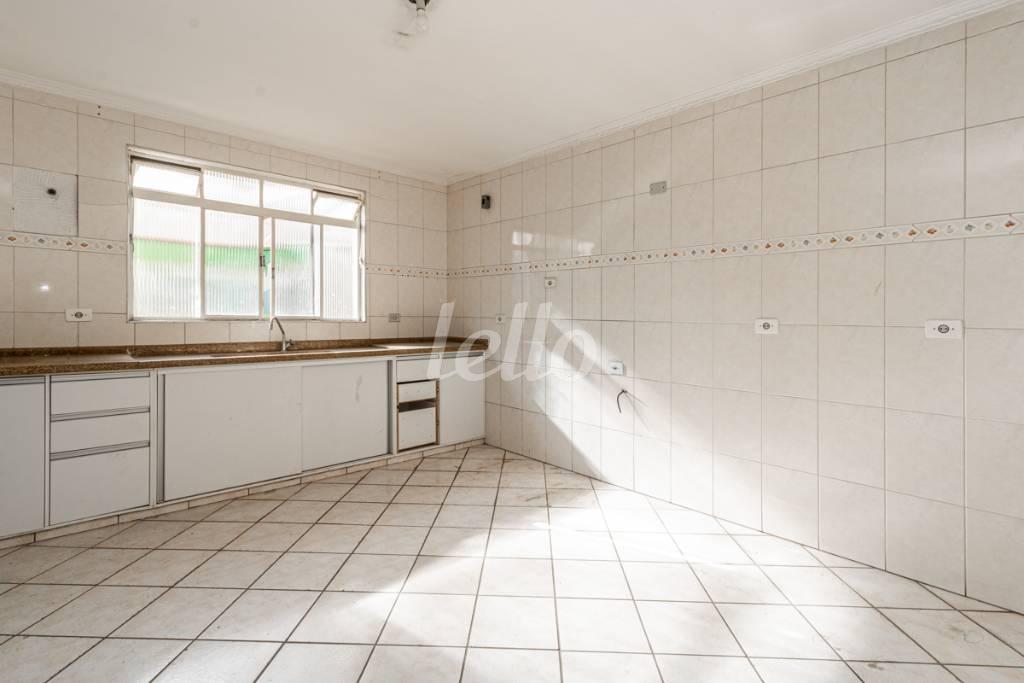 COZINHA de Casa para alugar, sobrado com 458 m², 3 quartos e 2 vagas em Vila Granada - São Paulo