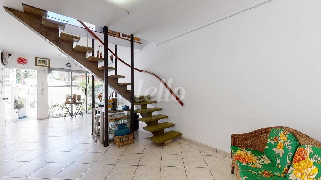 SALA DOIS AMBIENTES de Casa à venda, sobrado com 190 m², 3 quartos e 1 vaga em Perdizes - São Paulo