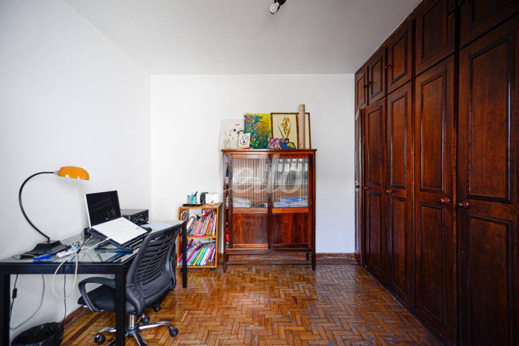 QUARTO EDICULA de Casa à venda, sobrado com 120 m², 7 quartos e em Tatuapé - São Paulo