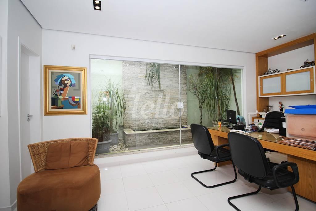 SALA 1 2° ANDAR de Prédio Comercial para alugar, Monousuário com 1070 m², e 2 vagas em Vila Clementino - São Paulo