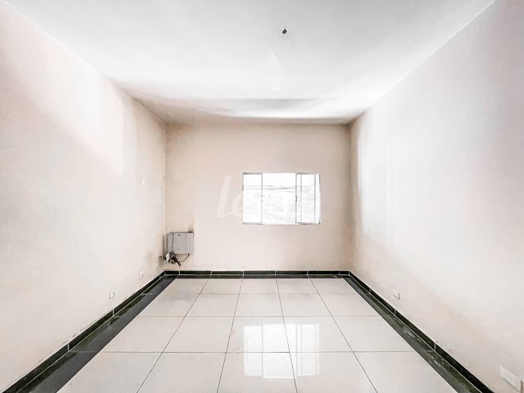 DORMITÓRIO 3 de Casa à venda, sobrado com 250 m², 3 quartos e 2 vagas em Vila Romana - São Paulo