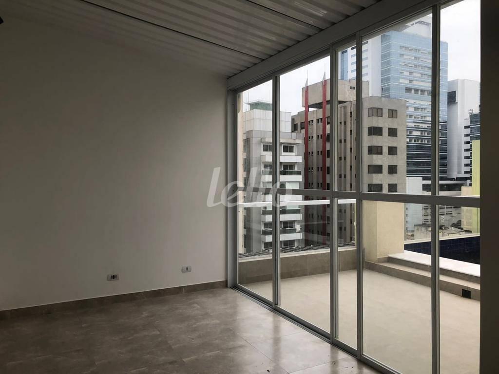 SUÍTE 3 (OU SALA PRIVATIVA) de Apartamento à venda, Duplex com 157 m², 3 quartos e 1 vaga em Bela Vista - São Paulo