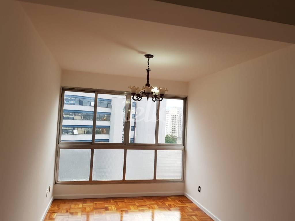 SALA de Apartamento à venda, Padrão com 150 m², 3 quartos e 1 vaga em Lapa - São Paulo