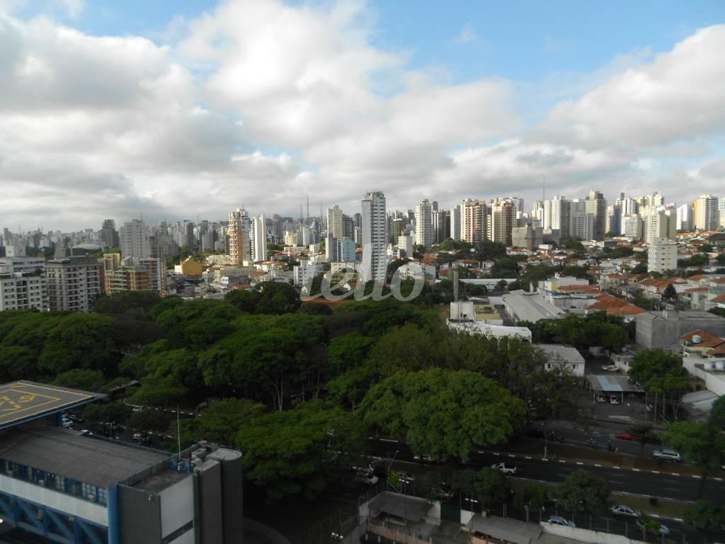 VISTA de Apartamento à venda, Padrão com 115 m², 4 quartos e 3 vagas em Vila Clementino - São Paulo