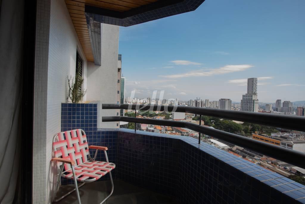 VARANDA de Apartamento para alugar, Padrão com 86 m², 3 quartos e 2 vagas em Vila Gomes Cardim - São Paulo