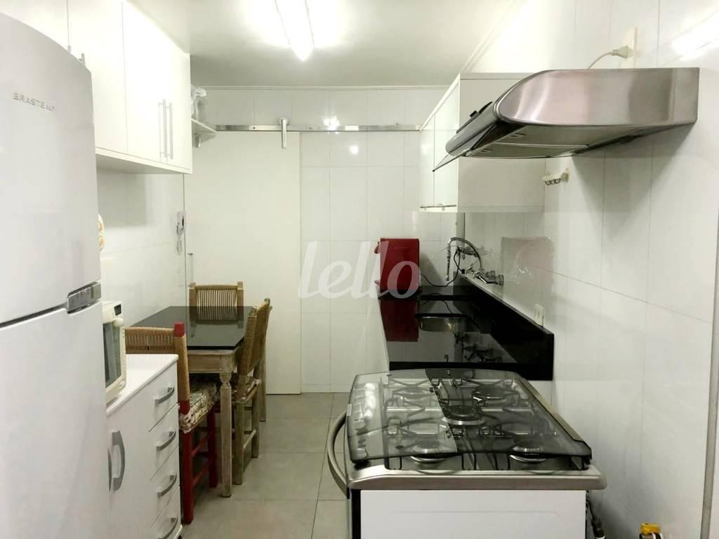COZINHA de Apartamento à venda, Padrão com 100 m², 3 quartos e 1 vaga em Vila Mariana - São Paulo