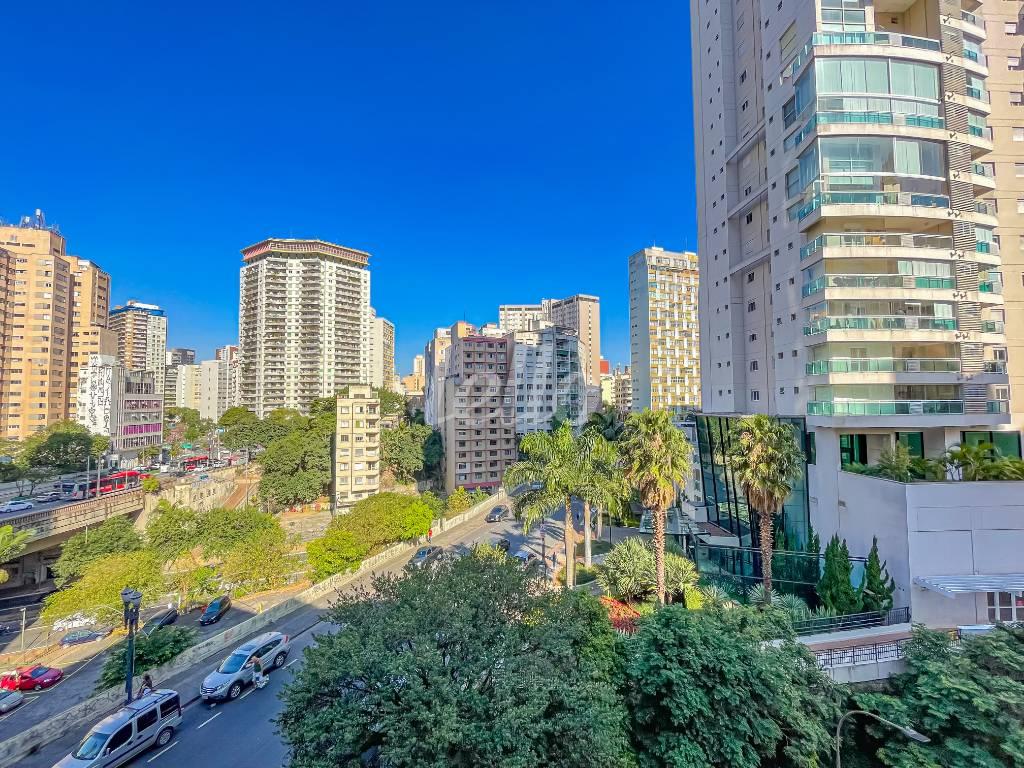 VISTA de Apartamento à venda, Padrão com 62 m², 2 quartos e em Centro - São Paulo