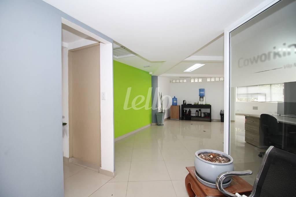 RECEPÇÃO de Prédio Comercial para alugar, Monousuário com 747 m², e em Vila Anglo Brasileira - São Paulo