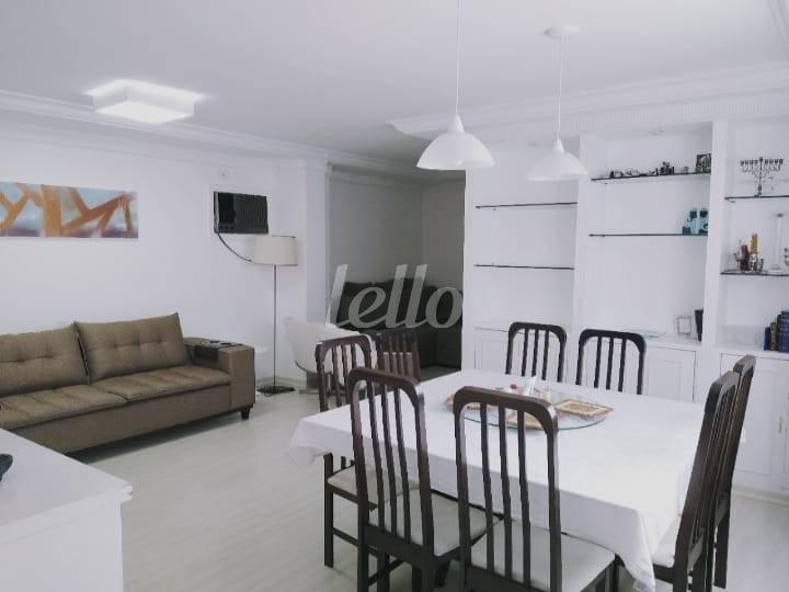 SALA JANTAR de Apartamento à venda, Padrão com 140 m², 4 quartos e 1 vaga em Santa Cecília - São Paulo