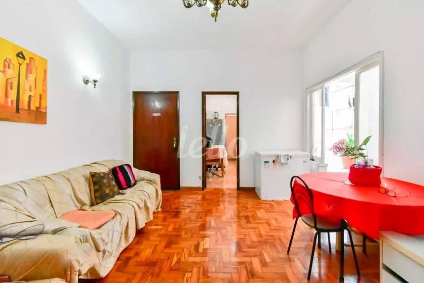 SALA de Apartamento à venda, Padrão com 98 m², 2 quartos e em Pinheiros - São Paulo