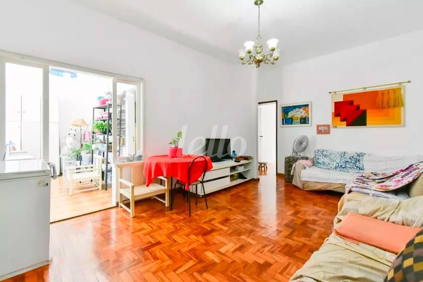 SALA de Apartamento à venda, Padrão com 98 m², 2 quartos e em Pinheiros - São Paulo