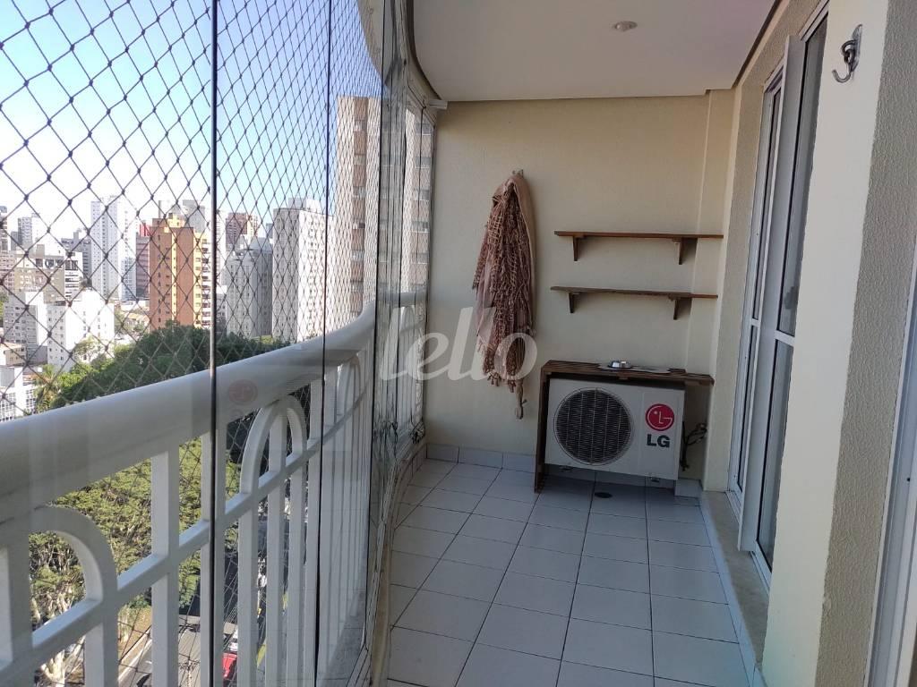 VARANDA de Apartamento à venda, Padrão com 85 m², 3 quartos e 2 vagas em Vila Clementino - São Paulo