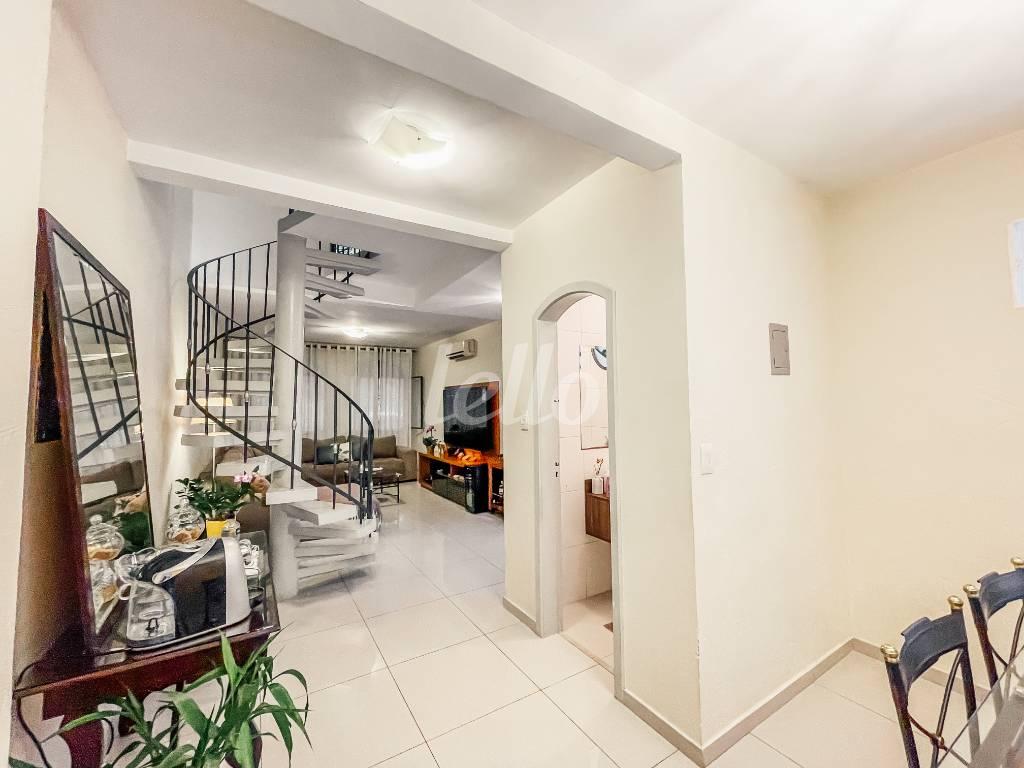 SALA DOIS AMBIENTES de Casa à venda, sobrado com 166 m², 2 quartos e 2 vagas em Vila Mariana - São Paulo