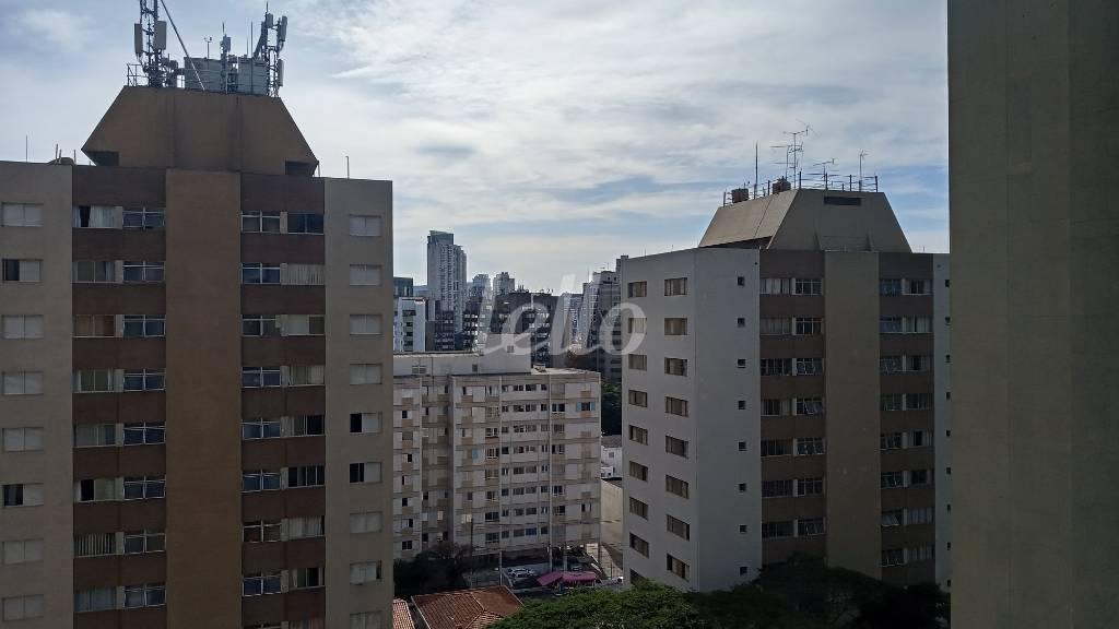 VISTA DO CORREDOR de Sala / Conjunto à venda, Padrão com 152 m², e 3 vagas em Cidade Monções - São Paulo