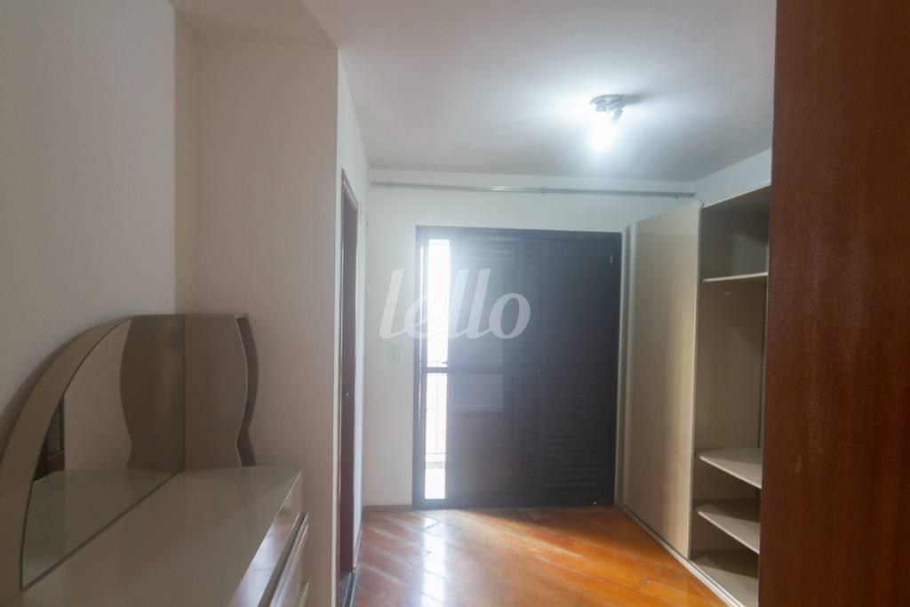 SUÍTE de Apartamento para alugar, Padrão com 60 m², 3 quartos e 2 vagas em Vila Bertioga - São Paulo
