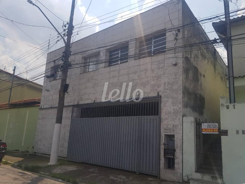 FACHADA de Prédio Comercial à venda, Monousuário com 400 m², e 3 vagas em Vila Romero - São Paulo