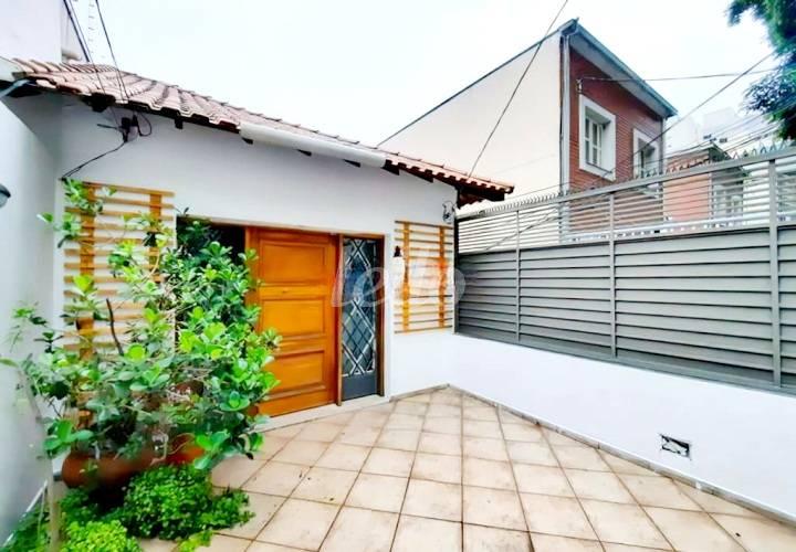 FACHADA de Casa à venda, sobrado com 150 m², e 1 vaga em Vila Clementino - São Paulo