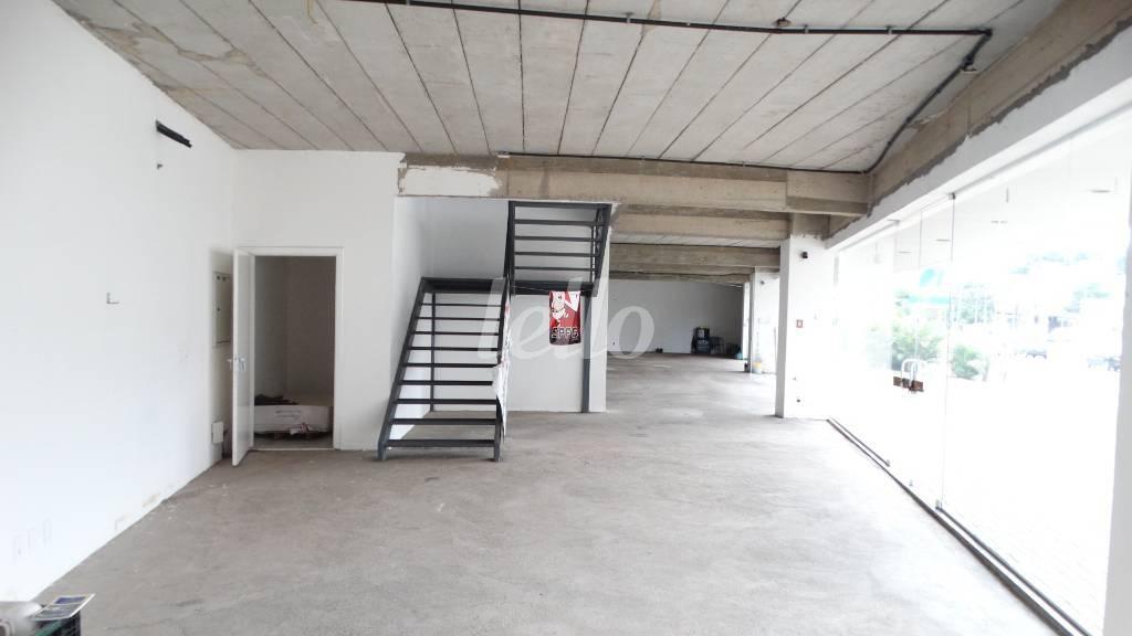 TÉRREO de Loja para alugar, Padrão com 203 m², e 6 vagas em Imirim - São Paulo